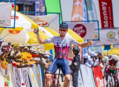 Tour du Faso 2026 : Le Néerlandais Tom Wijfje s’impose à Kaya et endosse le maillot jaune